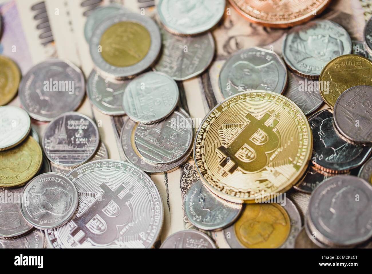 Bitcoin or cryptocurrency ère de la monnaie numérique concept. Banque D'Images