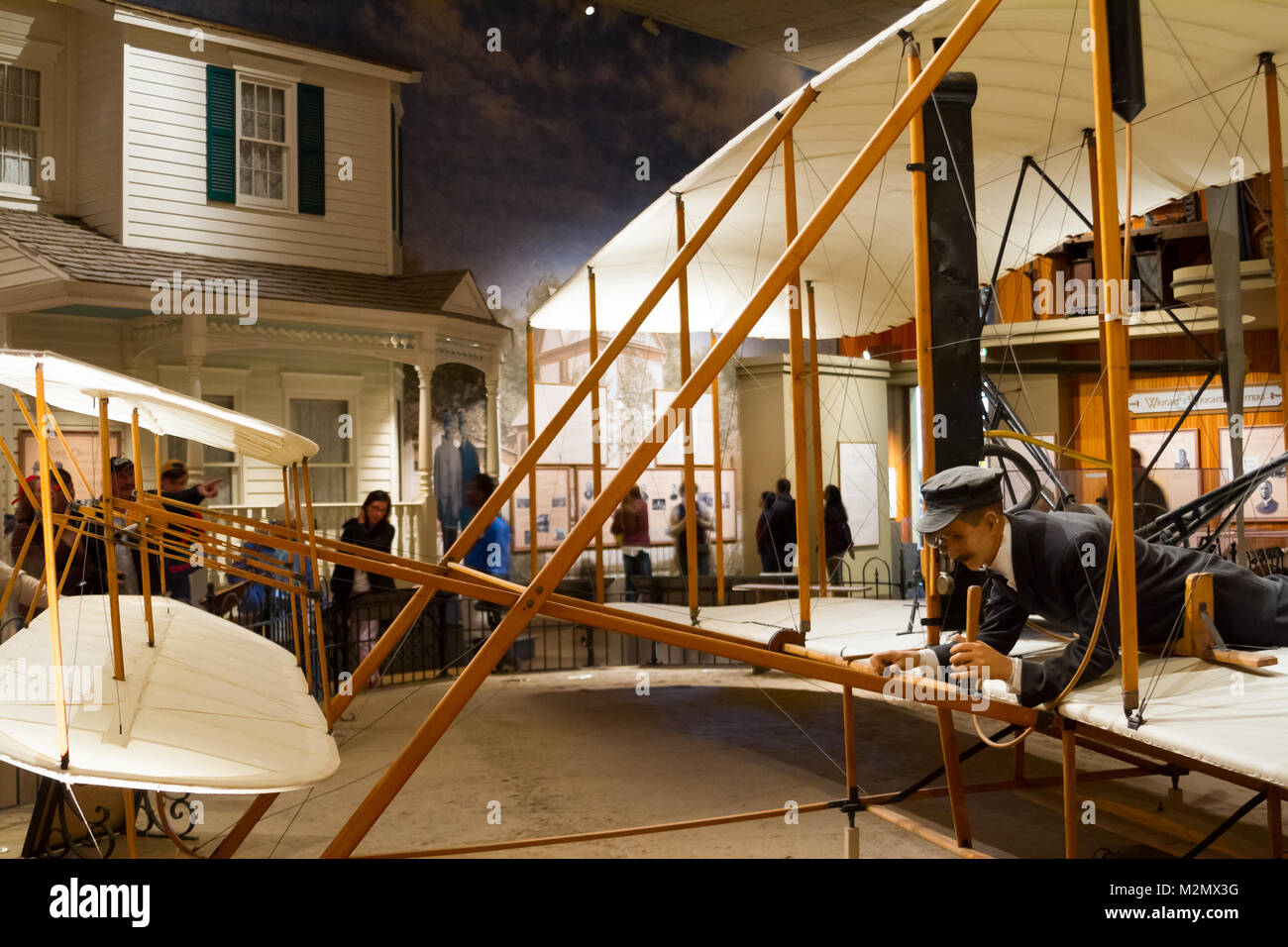 WASHINGTON D.C., États-Unis - 11 MAI 2016 : Frères Wright 1903 powered by Flyer à National Air and Space Museum de Washington, D.C., Smithsonian Institution Banque D'Images