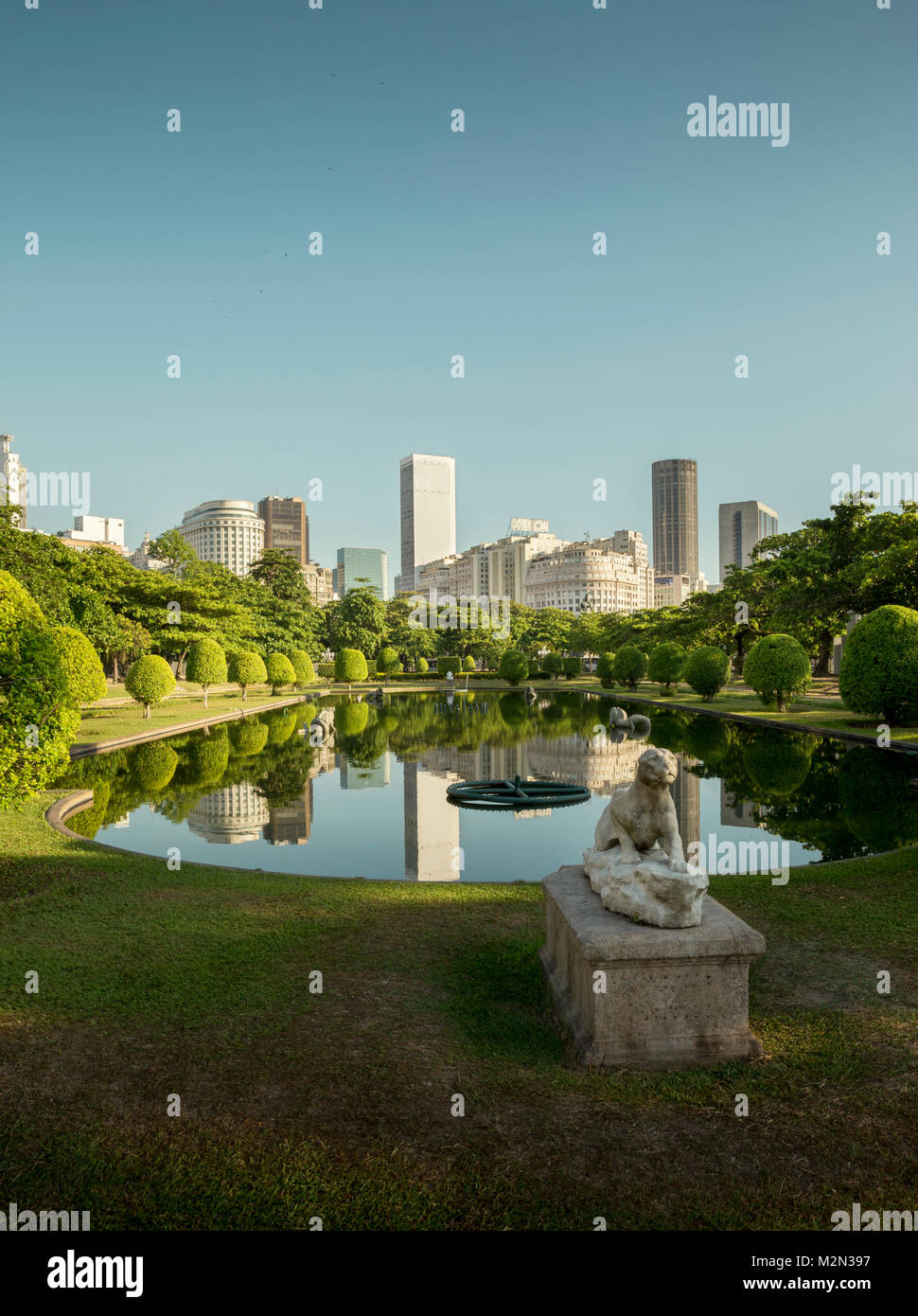 Vue de Rio de Janeiro centre à partir de Praca Paris (Place de Paris), Brésil Banque D'Images