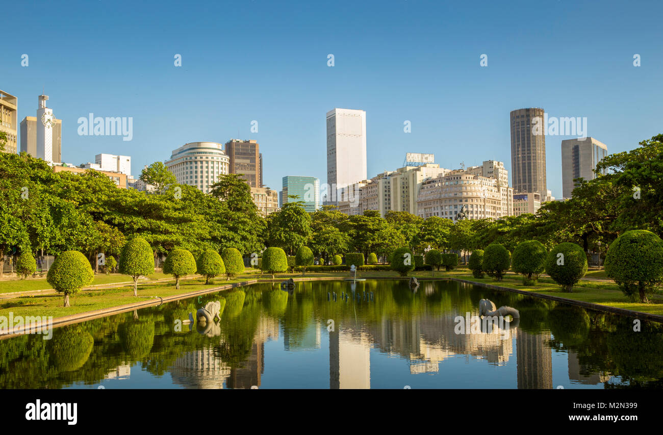 Vue de Rio de Janeiro centre à partir de Praca Paris (Place de Paris), Brésil Banque D'Images