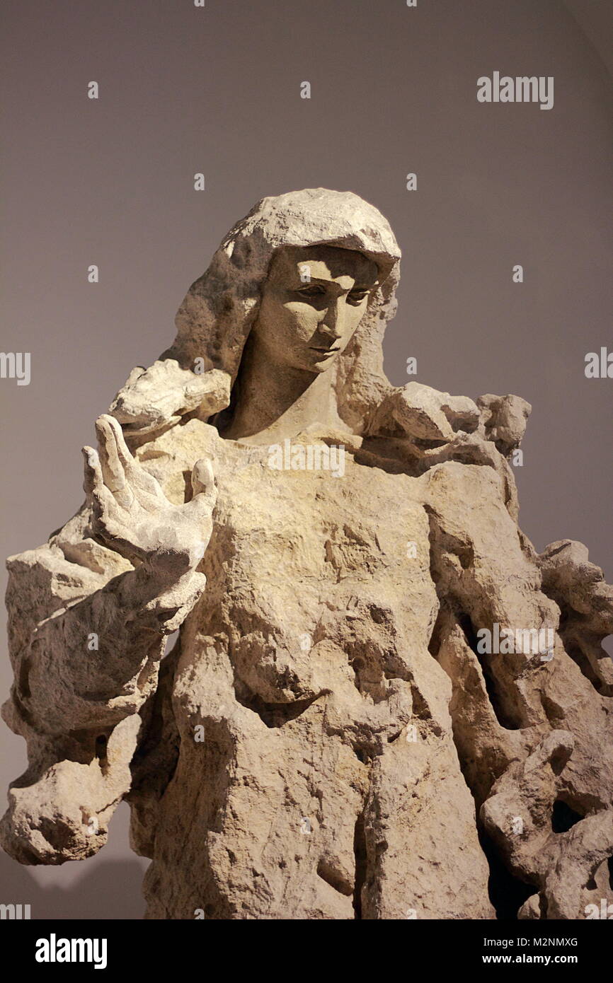 Vatican Vatican - 17 mai 2012 : Madonna par Lucio Fontana au Musée du Vatican Banque D'Images