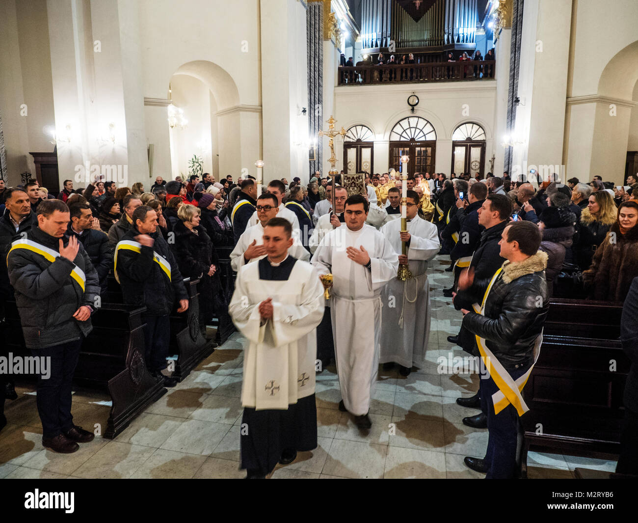 Kiev, Ukraine. 7 Février, 2018. Dans la Cathédrale Saint Alexandre de Kiev, la célébration de la journée de Saint Maron a eu lieu. Maron était un 4ème siècle Christian Moine dans les montagnes du Taurus disciples qui, après sa mort, fondée en l'Église Maronite. Cet événement a eu lieu grâce aux efforts de la diaspora au Liban de l'Ukraine sous les auspices de l'o Gugerotti. Crédit : Igor Golovnov/Alamy Live News Banque D'Images