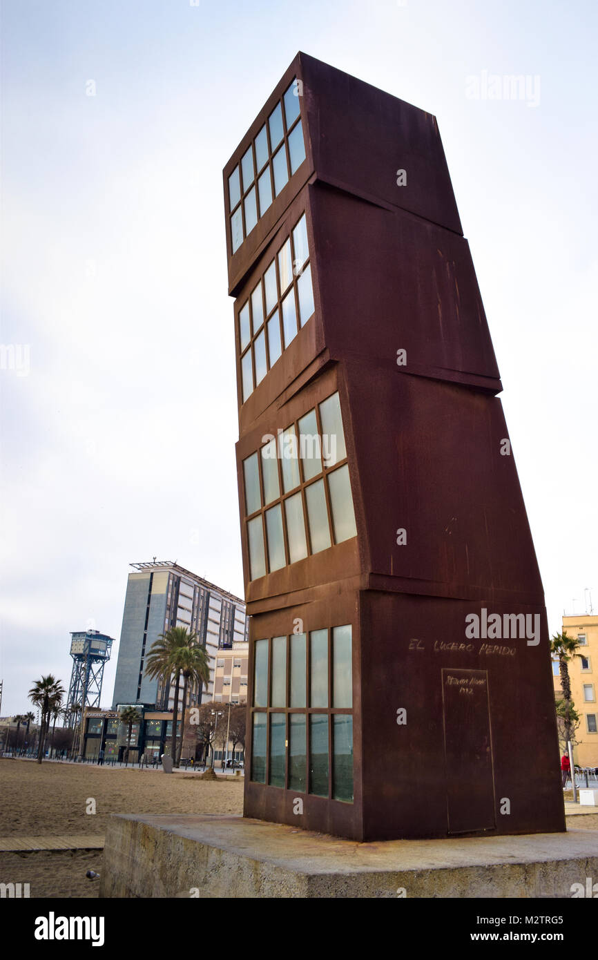 L'Estel Ferit ,les blessés Star. Sculpture par Rebecca Horn, la plage de Barceloneta, Barcelone, Catalogne, Espagne Banque D'Images