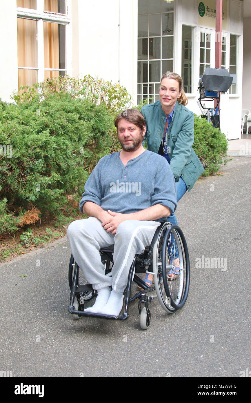 Aglaia Szyszkowitz Roeland Wiesnekker Settermin Von Die Wette