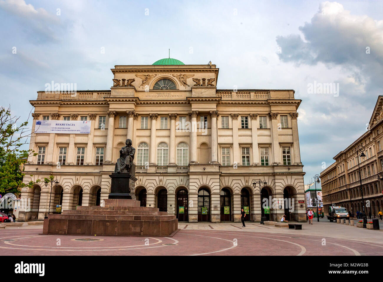 Varsovie, Pologne - 12 juin 2012 : statue de Copernic à Varsovie Banque D'Images