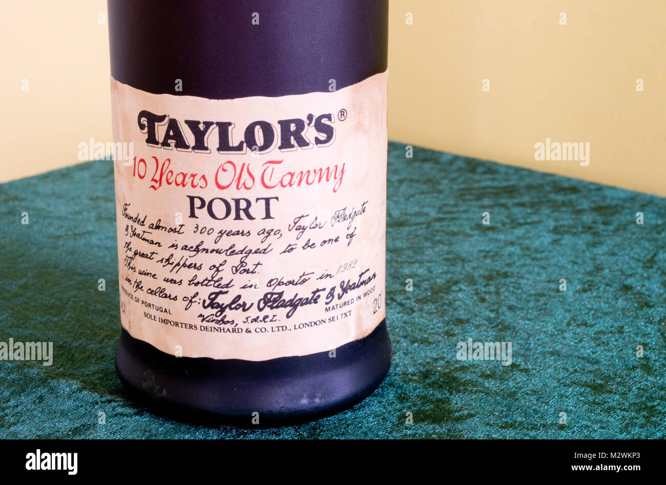 Bouteille de Taylor's Vintage Port fauve Banque D'Images