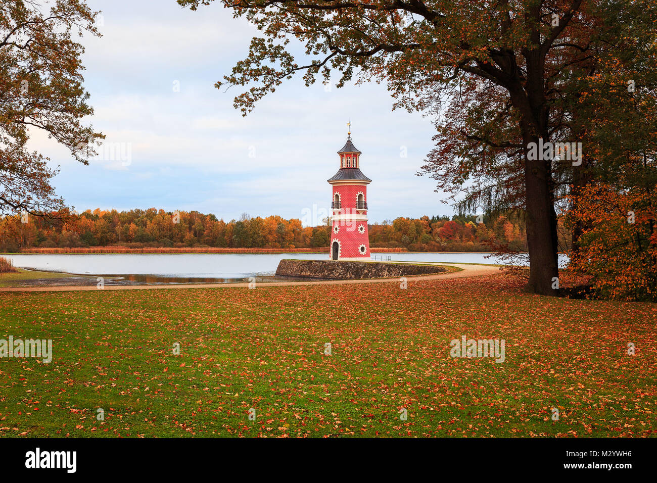 Moritzburg phare au lac Niederer Großteich Banque D'Images