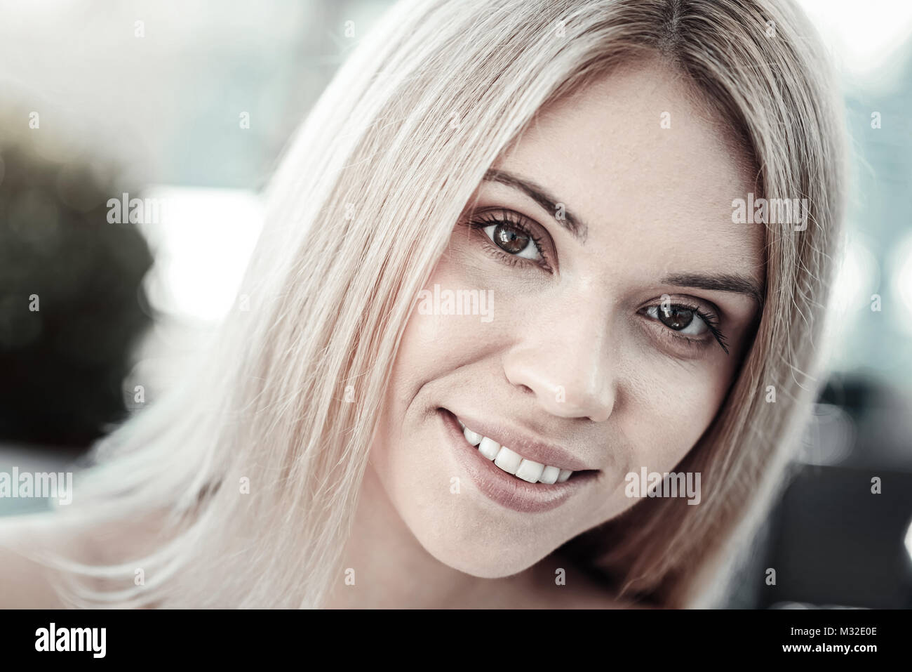 Attrayant beau woman smiling Banque D'Images