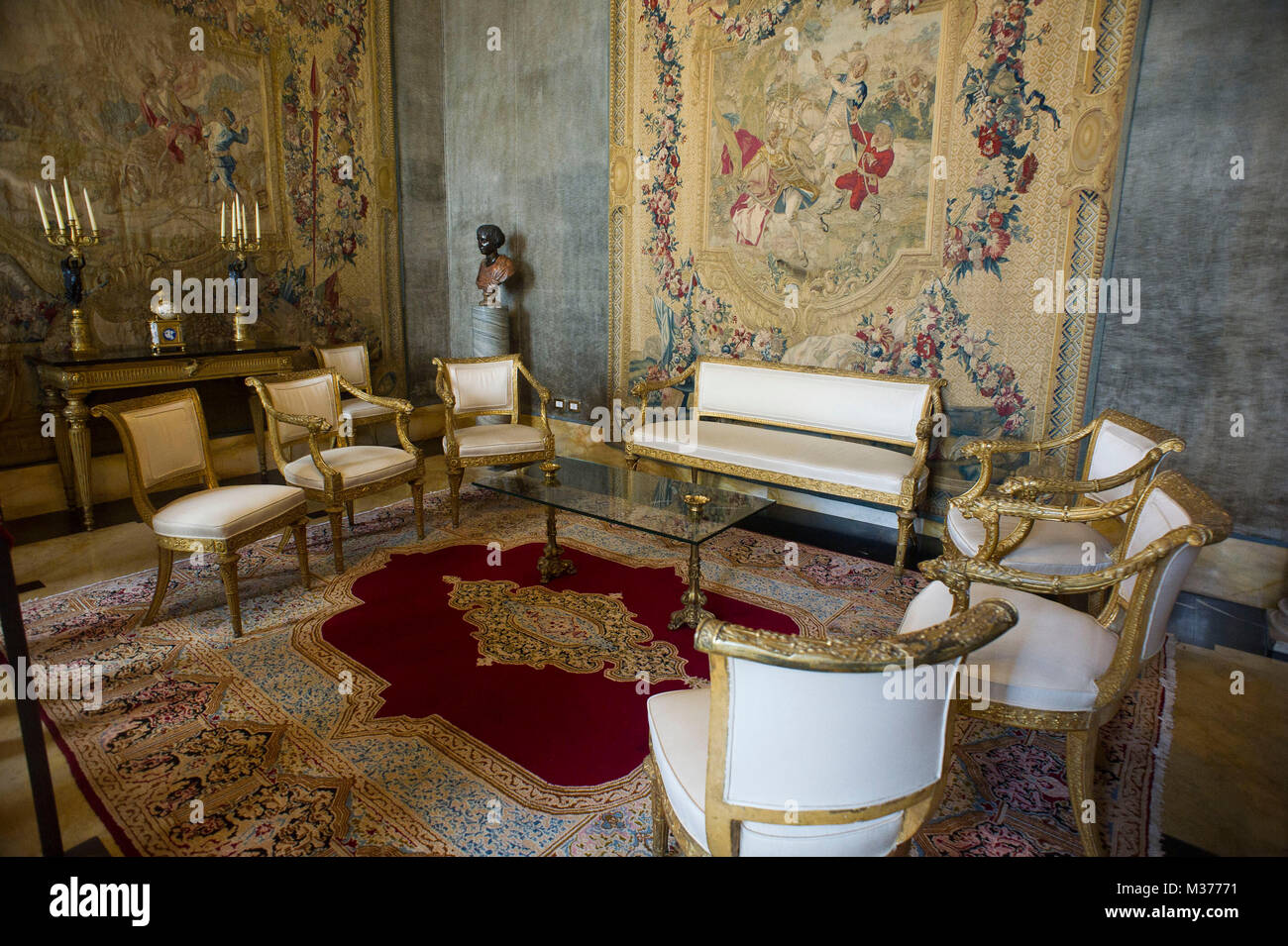 L'Europe, Italie, Latium, Rome, Rome, Palais du Quirinal, construite sur la colline du même nom, ancienne résidence des papes, est la résidence du Président de la République italienne. Salon napoléonien. Banque D'Images