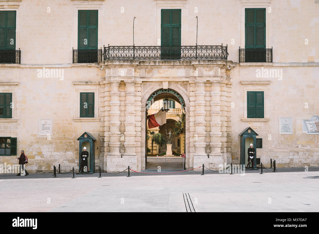 Soldats de la garde d'honneur de malte Banque de photographies et d