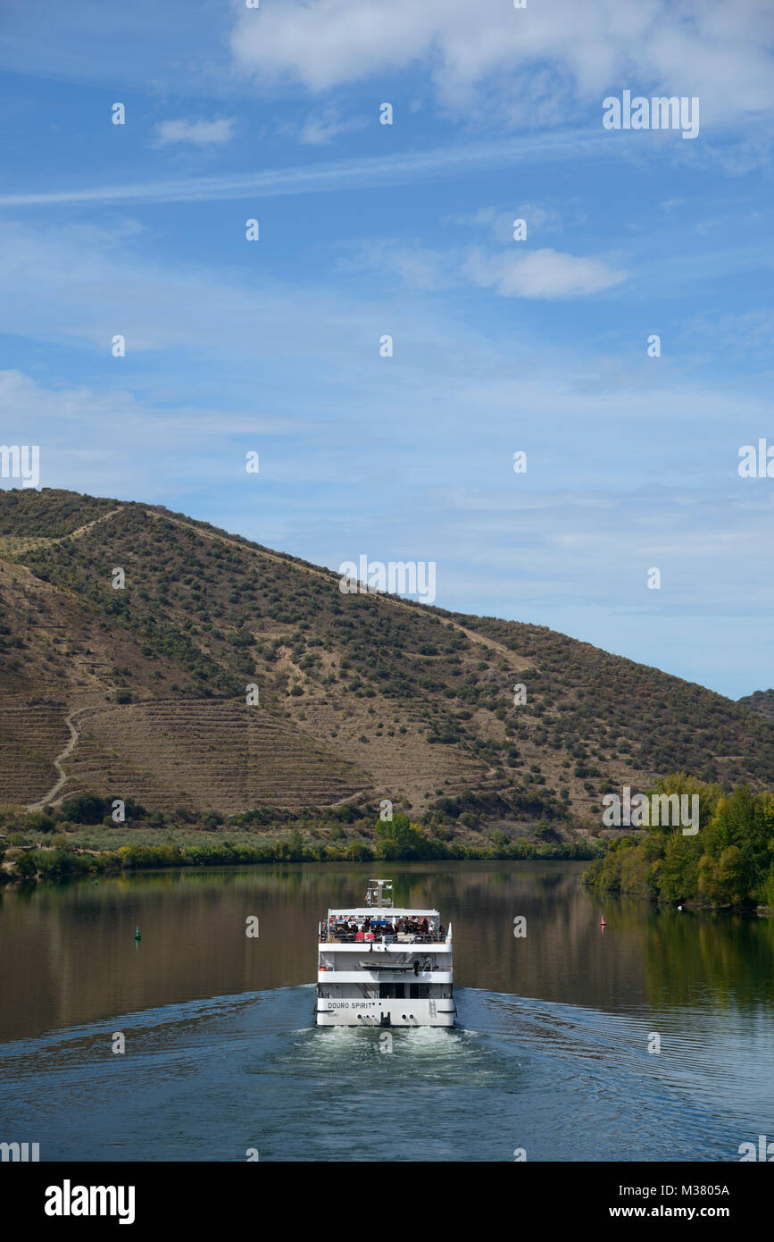 Bateau de croisière sur le fleuve Douro, Portugal, Europe Banque D'Images