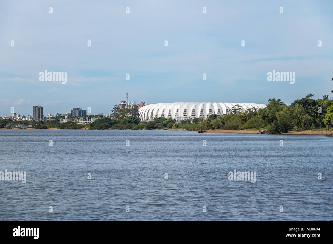 Beira Rio Stadium Et Riviere Guaiba Porto Alegre Rio Grande Do Sul Bresil Photo Stock Alamy