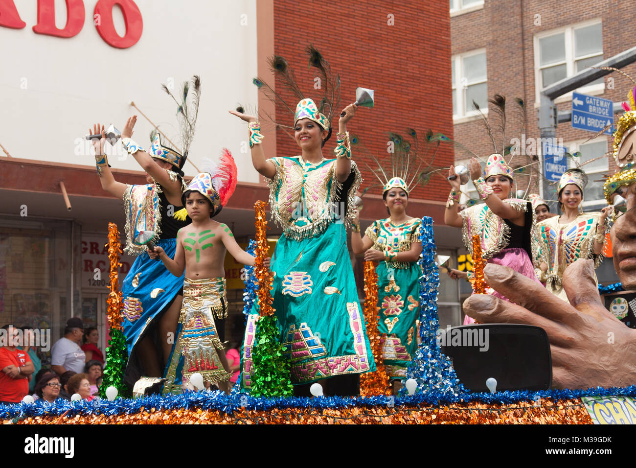 Brownsville, Texas, USA - Le 25 février 2017, Grand Parade internationale fait partie du Charro Jours Fiesta - Fiestas Mexicanas, un festival national Banque D'Images