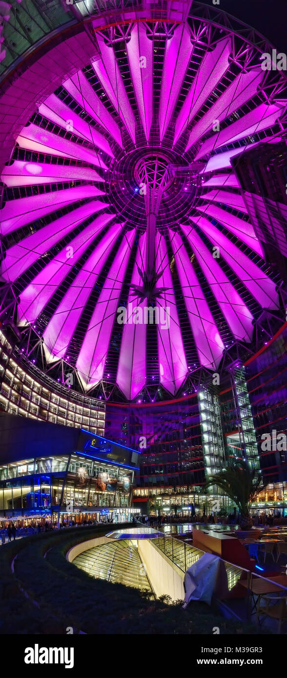 Sony Center Berlin Allemagne prises en 2015 Banque D'Images