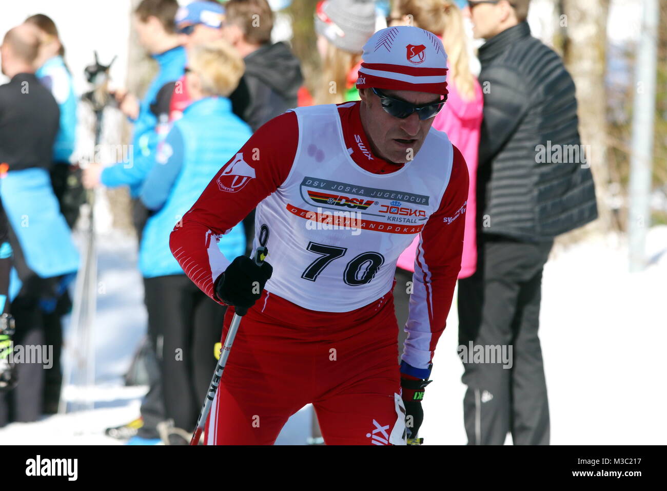 Starker Auftritt : Ulrich ZIPFEL (Kirchzarten) kam bei der DM Langstrecke Skilanglauf auf dem Notschrei dans der Klasse der Herren H31 auf Rang drei Banque D'Images