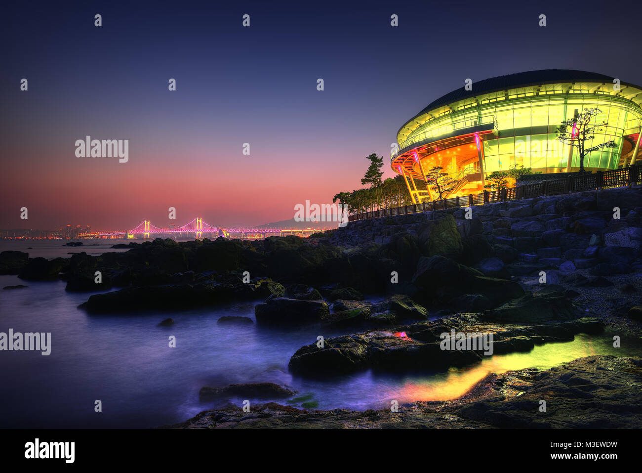 Bâtiment de l'APEC de Busan et Skline prises en 2015 Banque D'Images