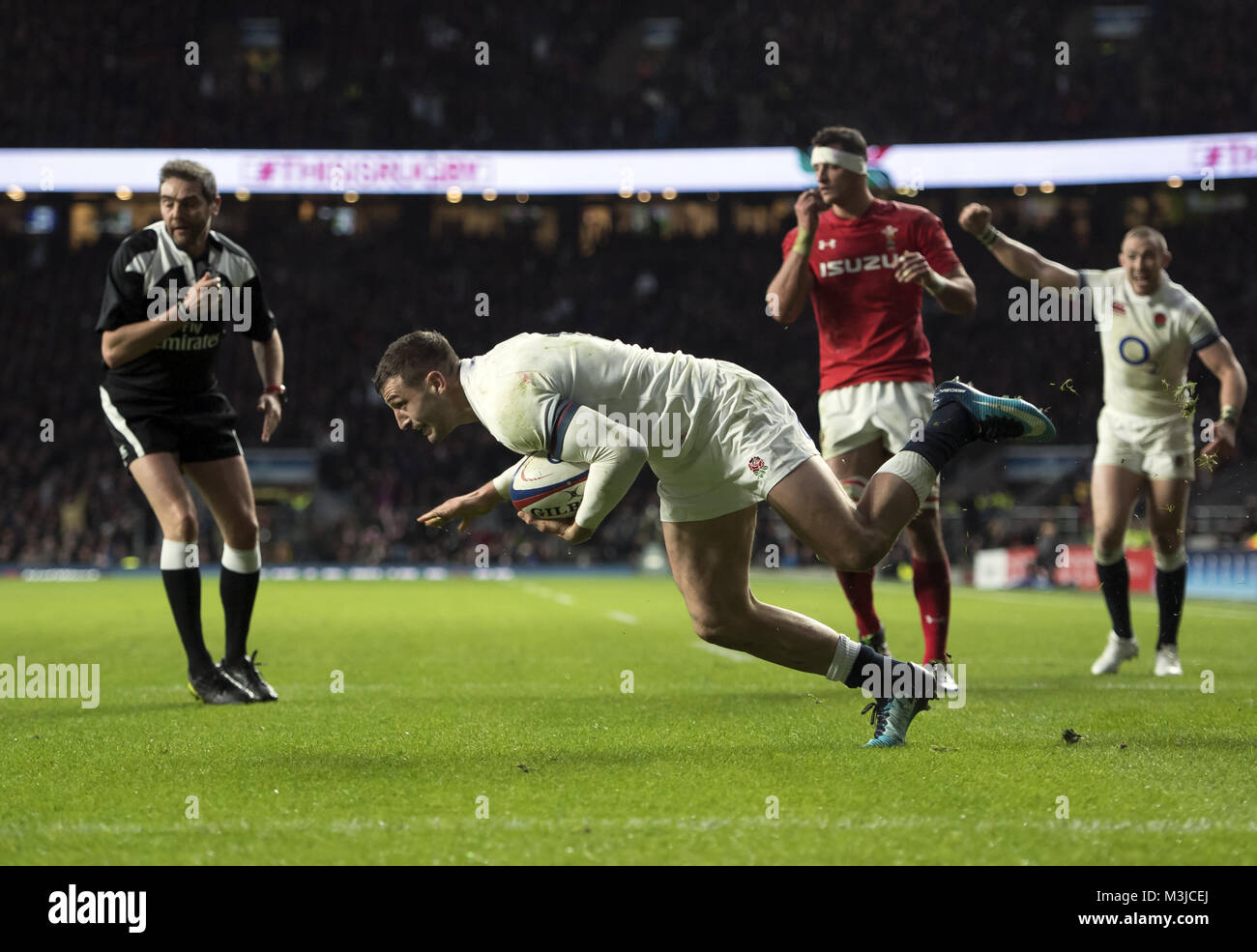 London, UK. 10 Février 2018 : l'Angleterre Jonny peut côtés marque son deuxième essai au cours de la NatWest 6 Nations match à Twickenham, Royaume-Uni. Ashley:crédit Western/Alamy Live News Banque D'Images