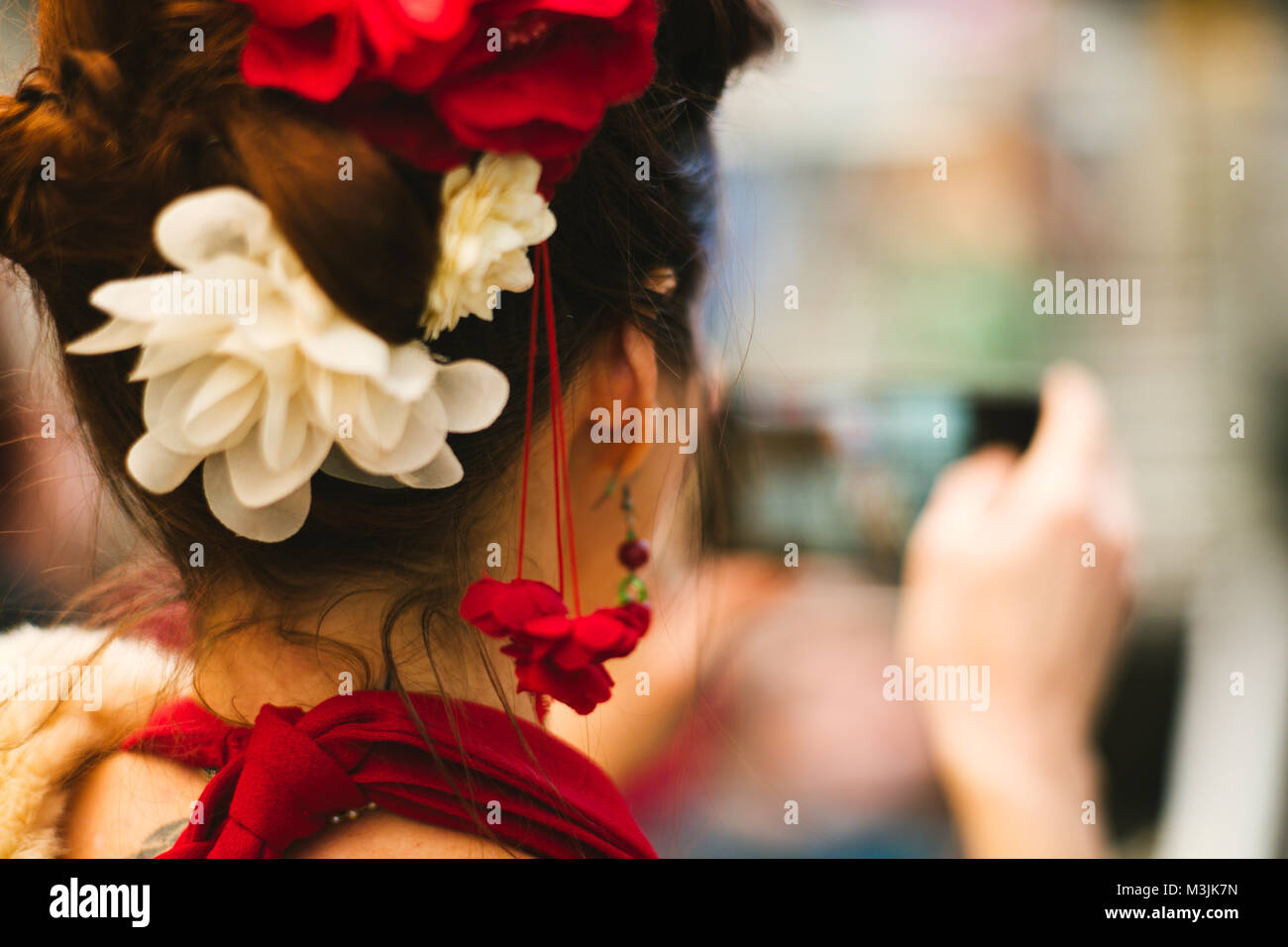 Londres, Royaume-Uni. Feb 11, 2018. Londres est une foire commerciale internationale pour des centaines de nouvelles alternatives de la culture, de la mode, de la chaussure et marques de style. Les blogueurs,commerçants, et les modèles présents. Crédit : Simon King/Alamy Live News Banque D'Images