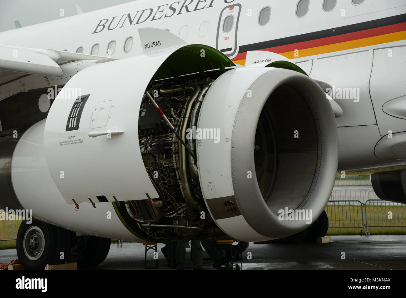 Un Regierungsmaschine Triebwerke die der319CJ der Luftwaffe von Airbus. Verfuegt ueber das Flugzeug Typ 2 Triebwerke des CFM56-5B7. Ausgestellt wurde die Maschine auf der ILA International Airshow 2016 à Berlin. Banque D'Images
