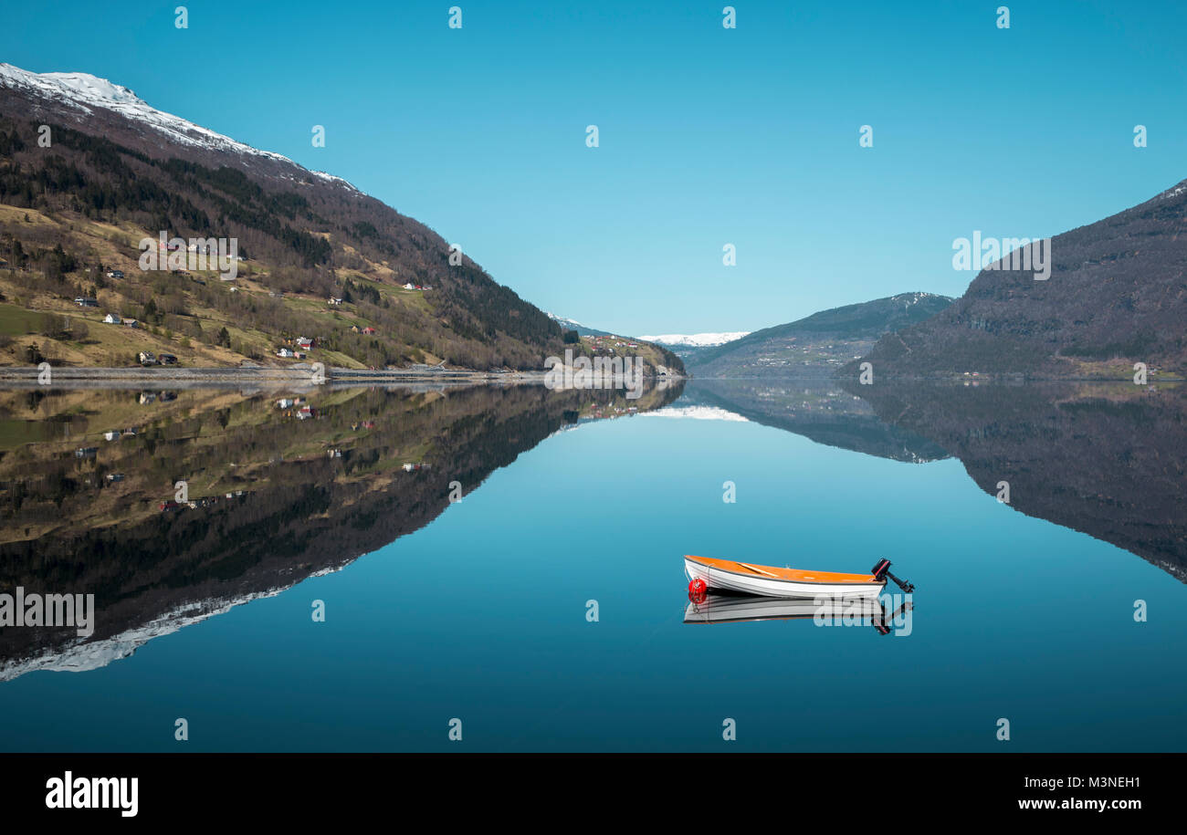 Panorama de la nature norvégienne idyllique Banque D'Images