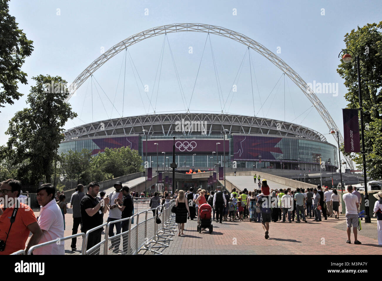 25/07/2012. Londres, R.-U. Vue générale du stade de Wembley de Wembley. Le relais de la Flamme Olympique arrive à Wembley, pour les Jeux Olympiques de 2012 au Royaume-Uni Banque D'Images
