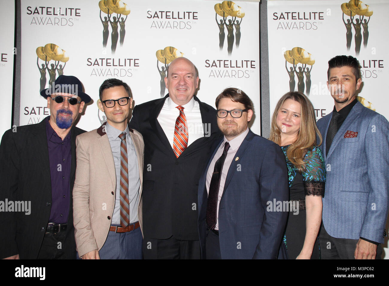Los Angeles, USA. Feb 11, 2018. Ira Steven Behr, Richard Kahan, John Carroll Lynch, Logan, Sparks Amy Claire, Drago Sumonja 02/11/2018 La 22e année qui a eu lieu à l'Intercontinental Los Angeles Century City à Bevelry Hills à Los Angeles, CA Photo par Izumi Hasegawa / HollywoodNewsWire.co Crédit : Hollywood News Wire Inc./Alamy Live News Banque D'Images