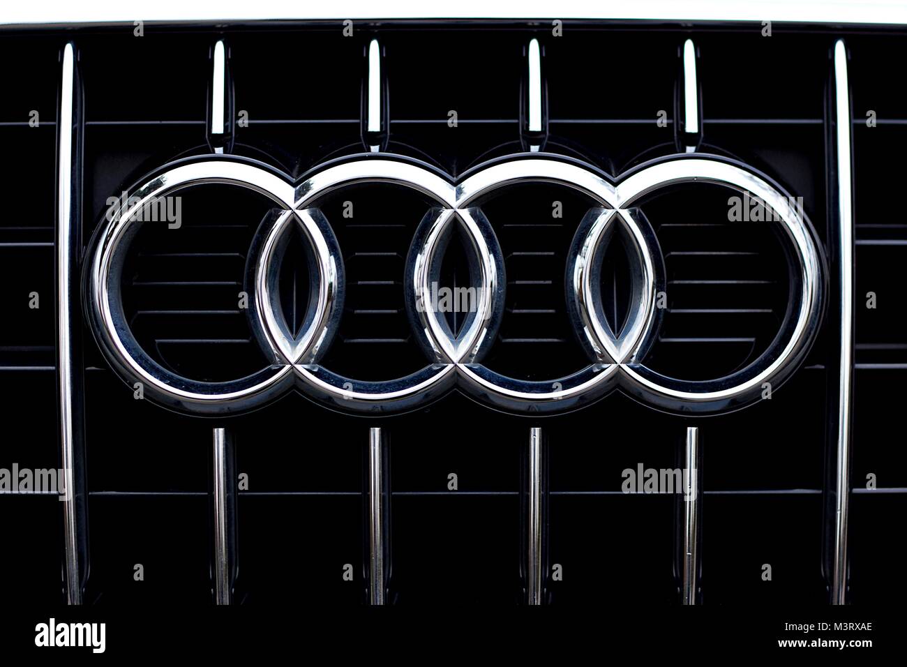 Audi Q5 logo sur calandre, Londres, Angleterre Banque D'Images