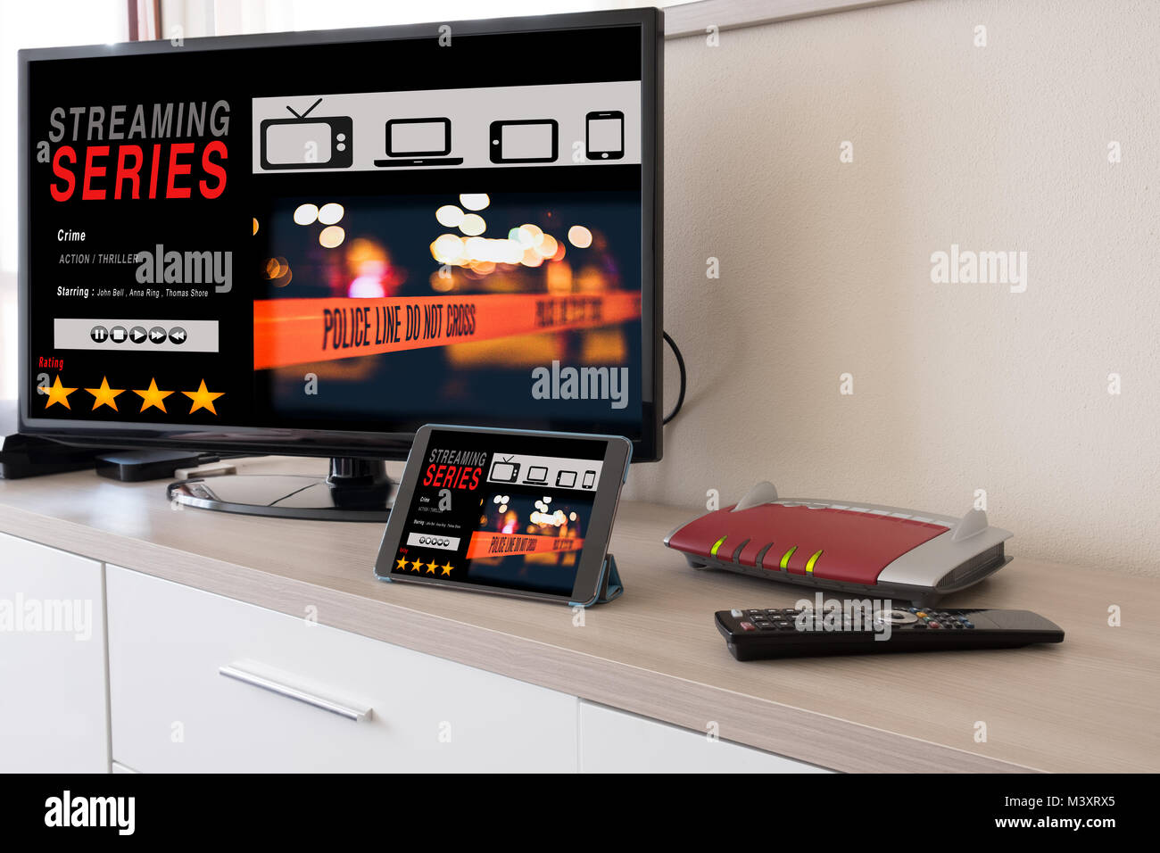 Smart tv et tablette numérique connecté au réseau internet modem Photo  Stock - Alamy