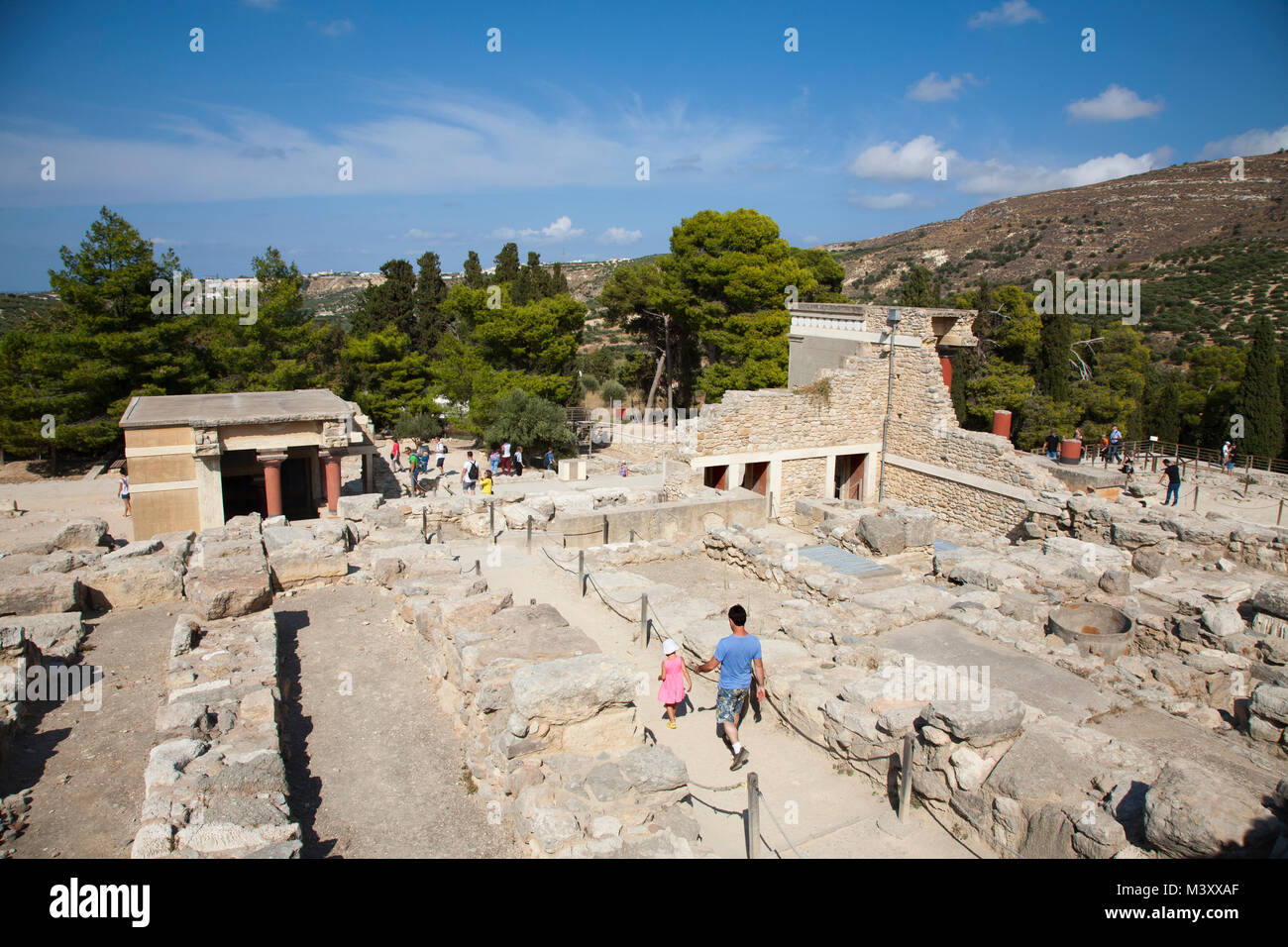 Voir avec couloirs de bassin lustral et pilier nord Hall, Palais de Knossos site archéologique, l'île de Crète, Grèce, Europe Banque D'Images