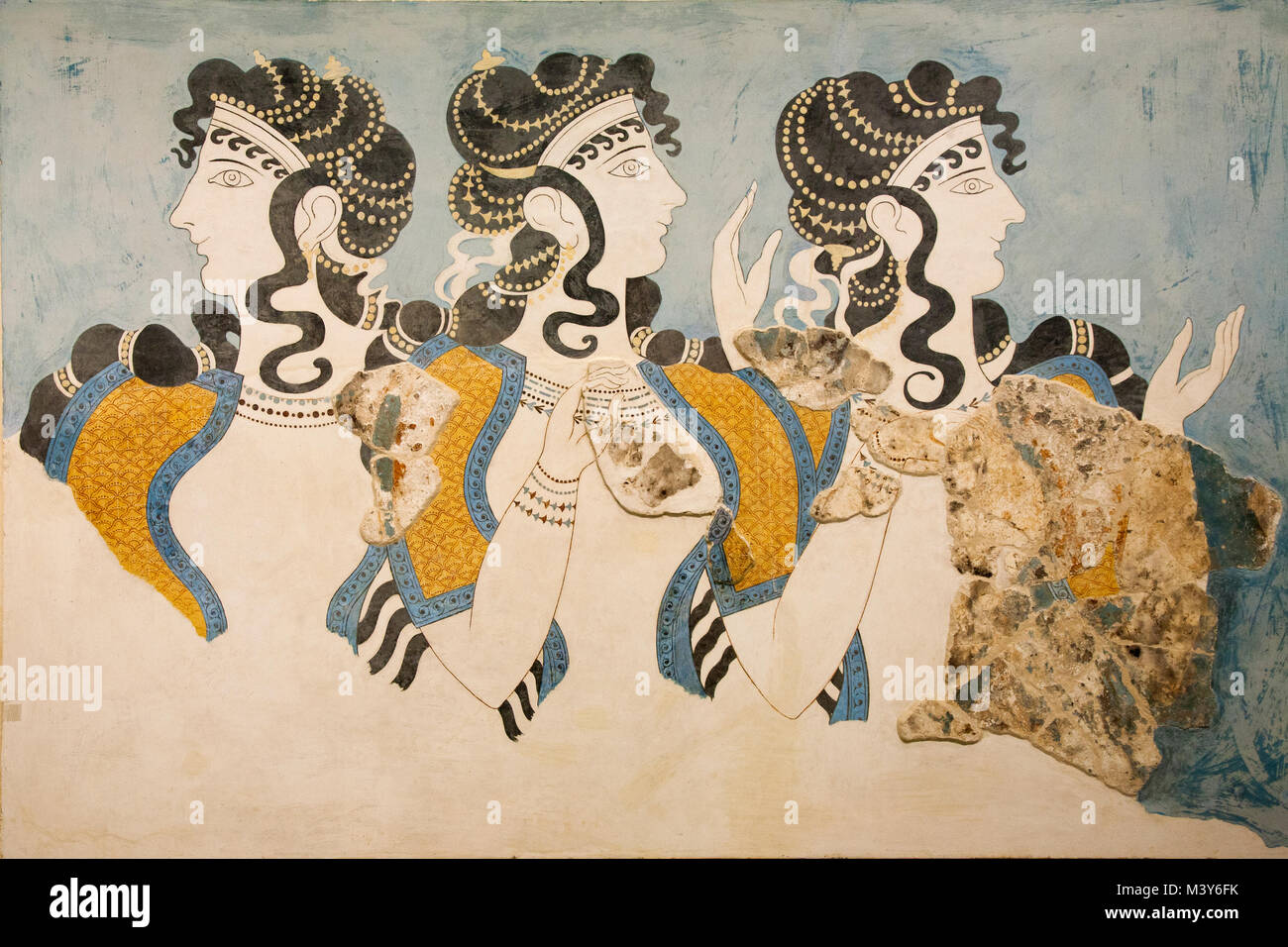 Fresque des Dames en bleu (1600-1450 avant J.-C.) de la palais de Knossos, le Musée Archéologique d'Héraklion Iraklio, île de Crète, Grèce, Europe Banque D'Images