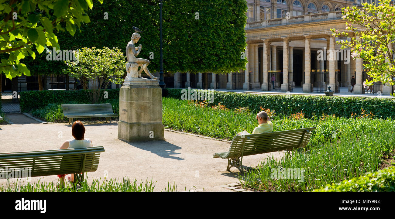 France, Paris, Palais Royal Garden Banque D'Images