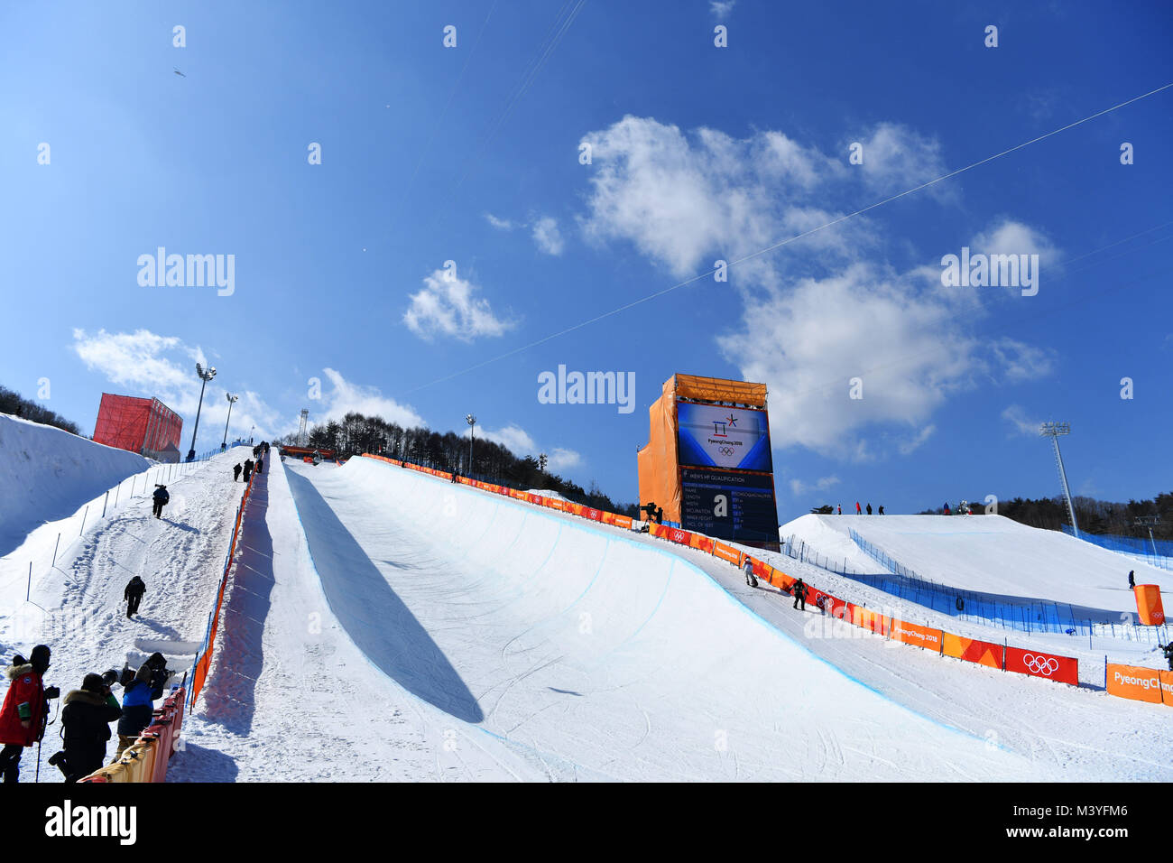 Pyeongchang, Corée du Sud. Feb 13, 2018. Vue générale de la planche : Men's Halfpipe Qualification au Phoenix parc de neige pendant les Jeux Olympiques d'hiver de PyeongChang 2018 à Pyeongchang, en Corée du Sud. Credit : MATSUO .K/AFLO/Alamy Live News Banque D'Images