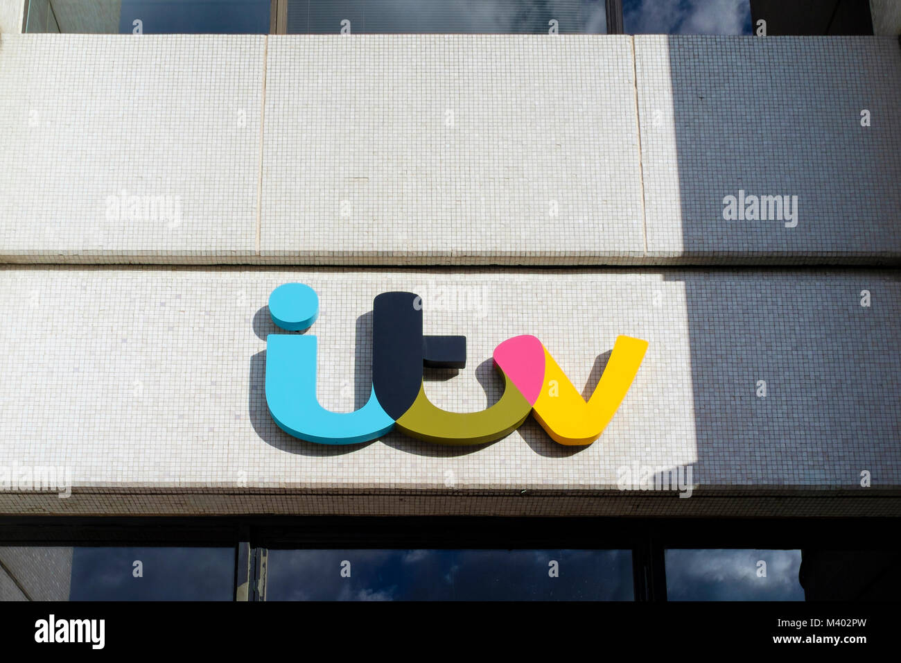 Logo télévision ITV à London Studios, Rez-de, Londres Banque D'Images