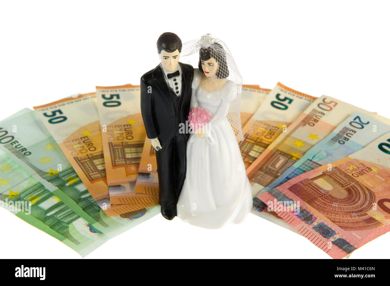 Un couple marié et leur revenu total Banque D'Images