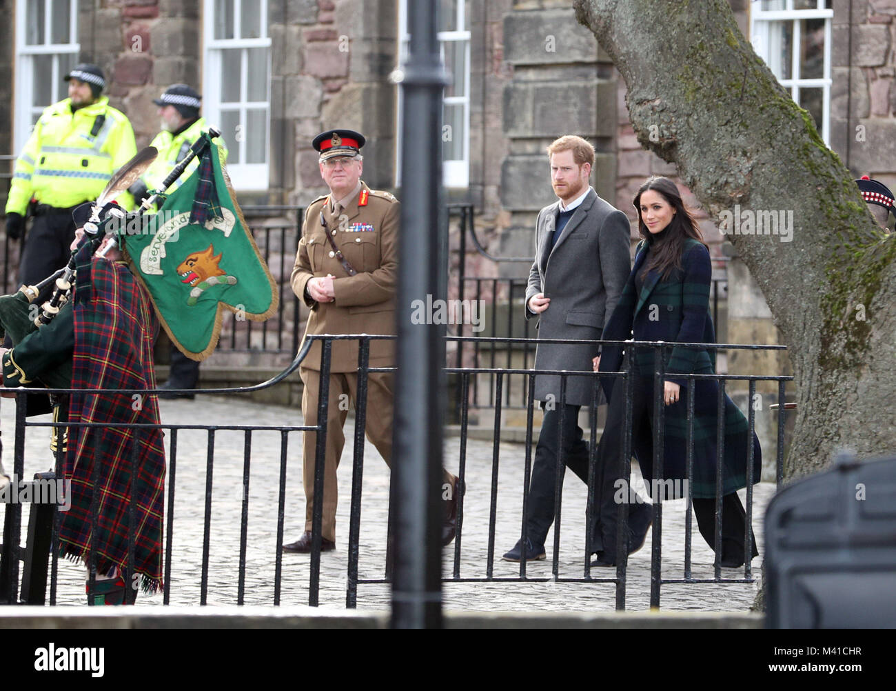 Le prince Harry et Meghan Markle au château d'Édimbourg, lors de leur visite à l'Écosse. Banque D'Images
