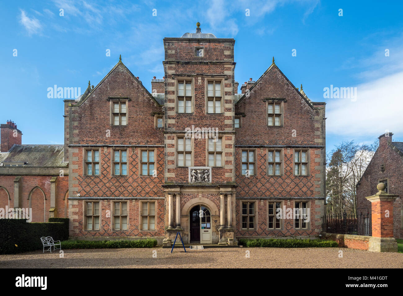 Kiplin Hall est une maison historique de style jacobéen à Kiplin dans Yorkshire du Nord, Angleterre Banque D'Images