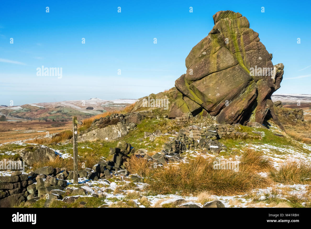 Baldstones, une pierre meulière rocheux sur le Staffordshire Moorlands dans le Peak District National Park, Royaume-Uni Banque D'Images