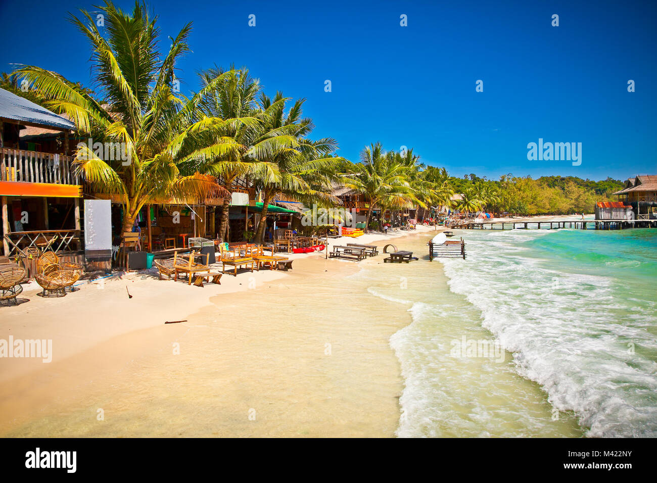 Belle plage sur l'île de Koh Rong au Cambodge. Banque D'Images