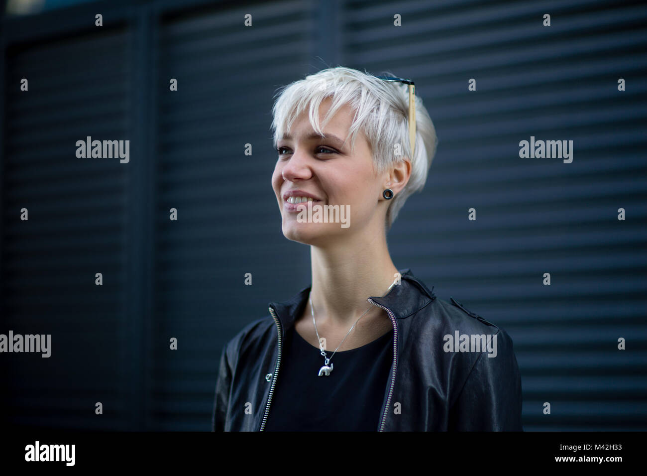 Les jeunes adultes en milieu urbain ville Banque D'Images