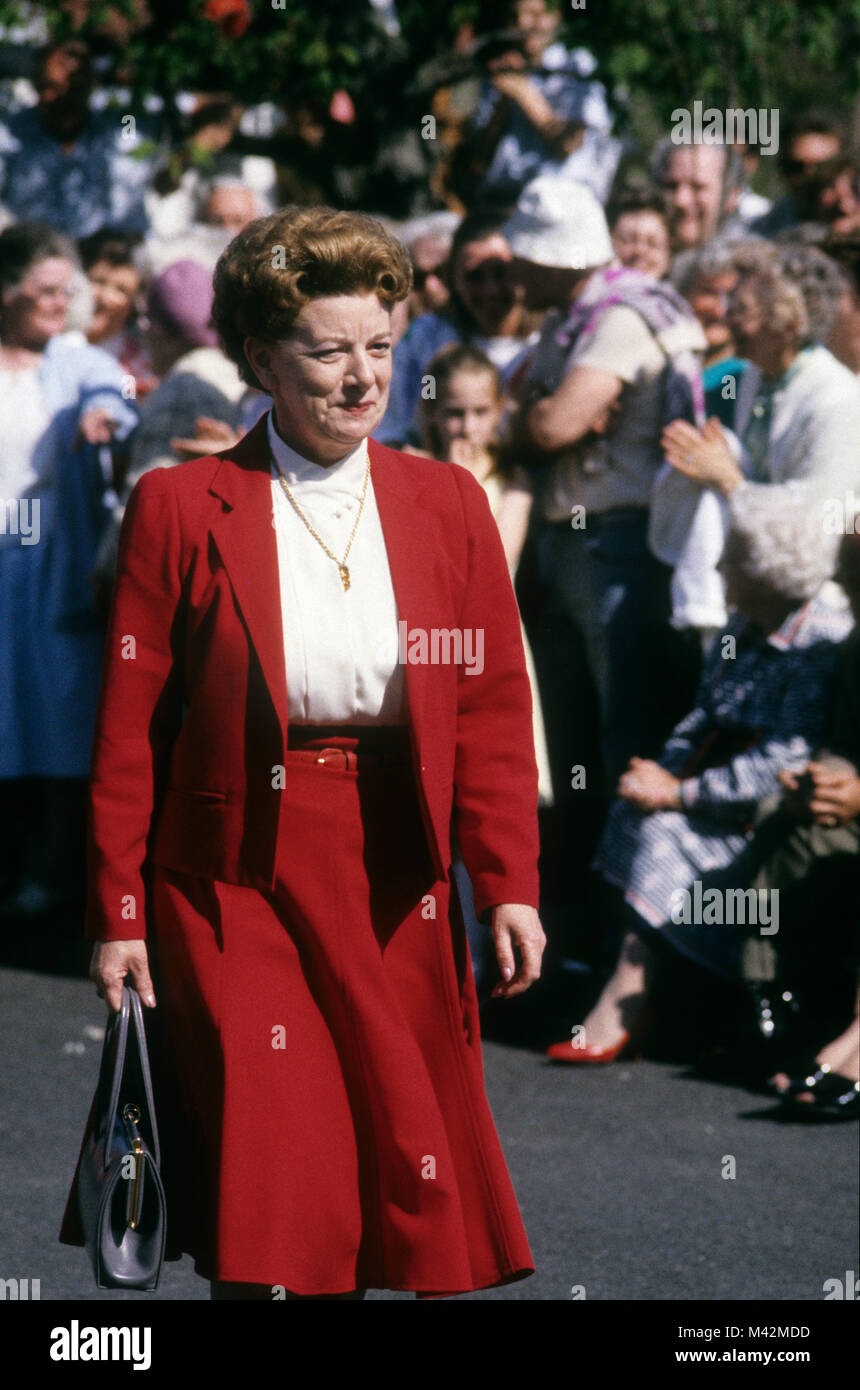 Actrice Coronation Street Jean Alexander fréquentant les Dawson's wedding 1989 Banque D'Images