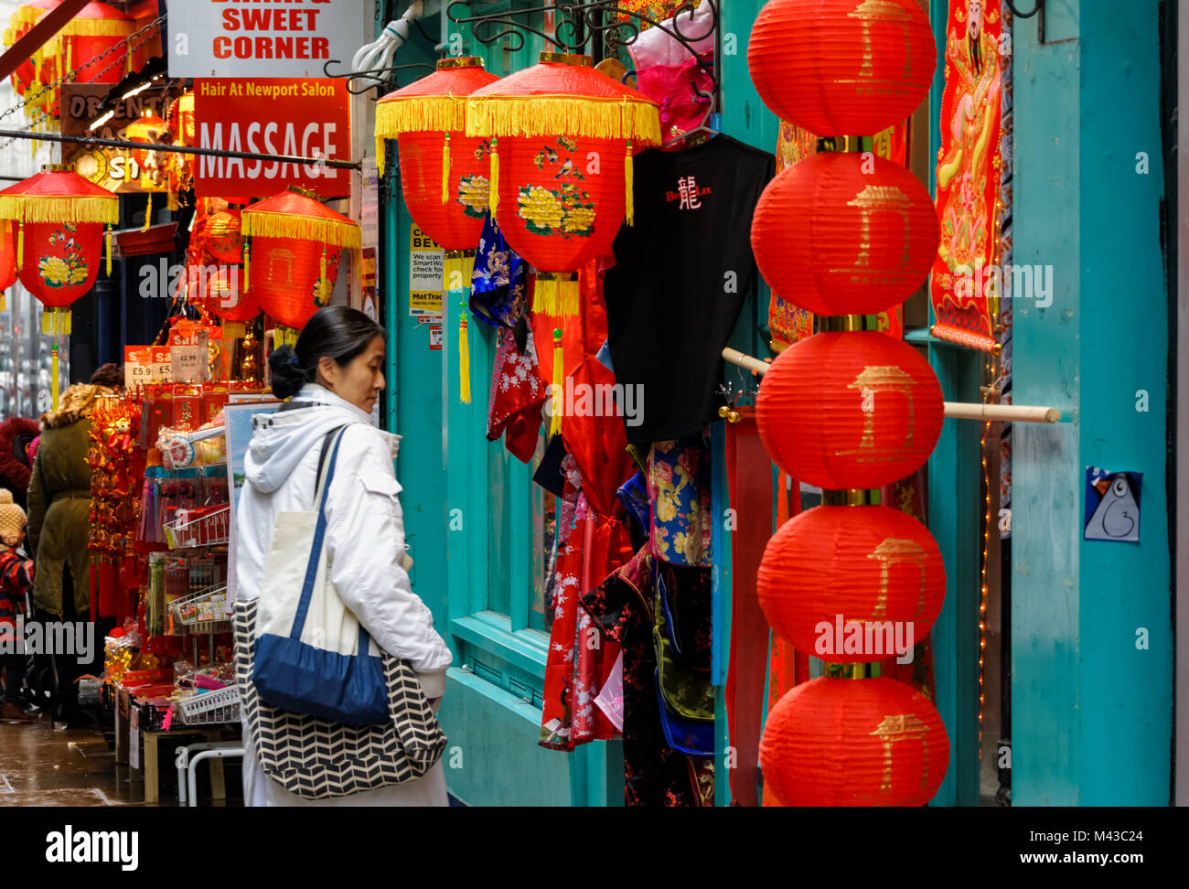 Boutiques dans Chinatown, Londres, Angleterre, Royaume-Uni, UK Banque D'Images