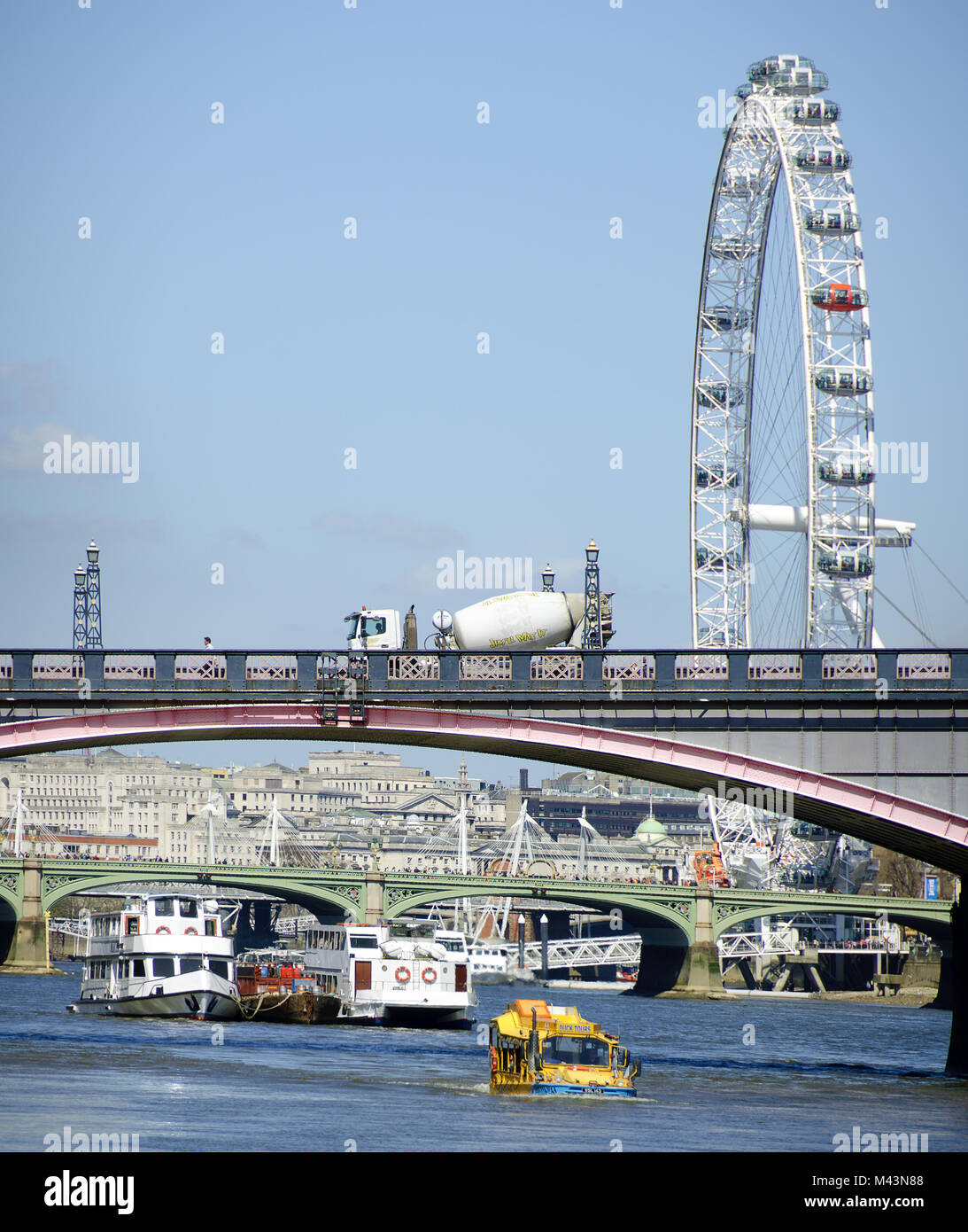Lambeth, Thames et le pont de Westminster, London Eye Banque D'Images