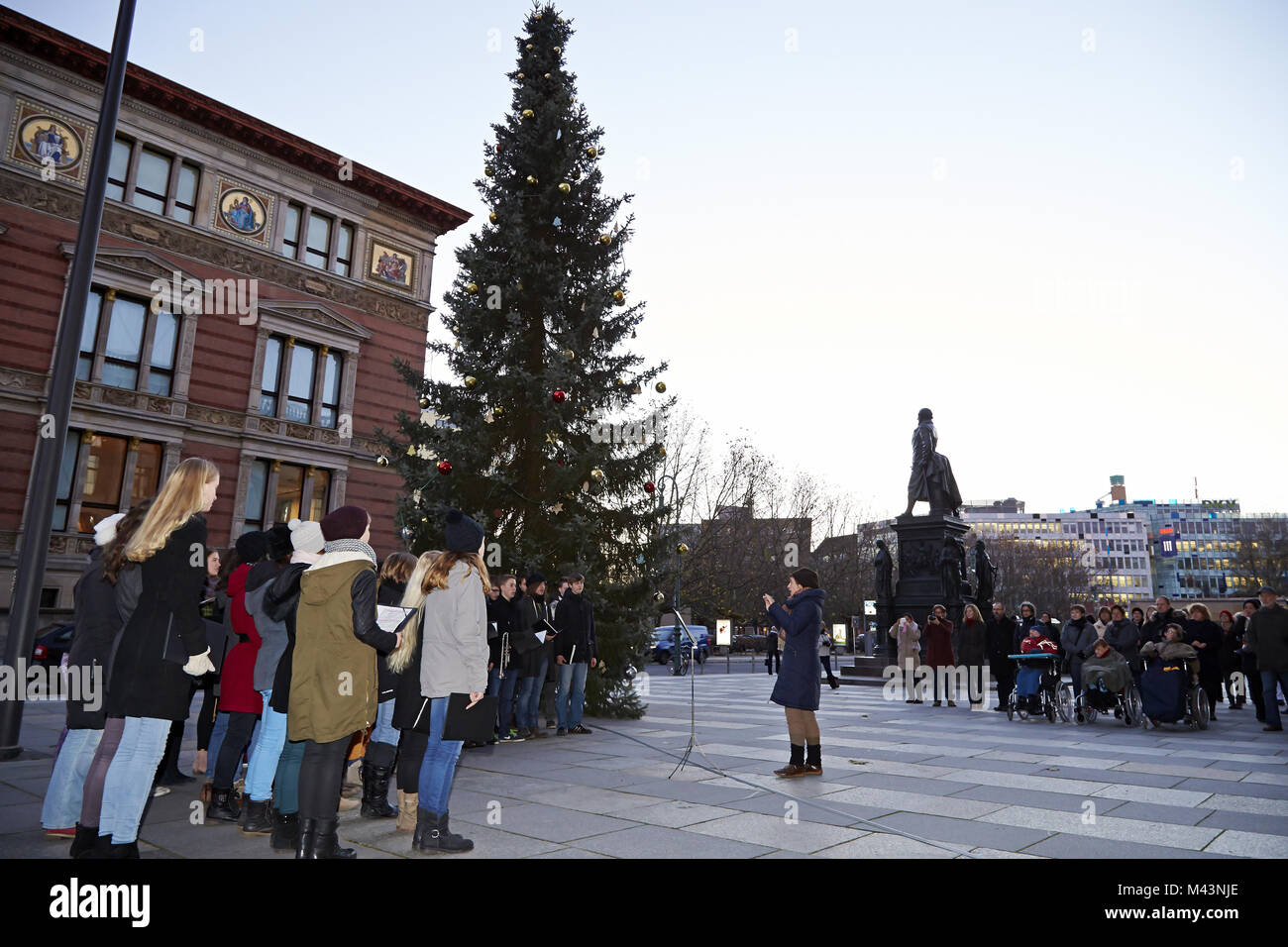 L'illumination de l'arbre de Noël pour le Parlement de Berlin Banque D'Images