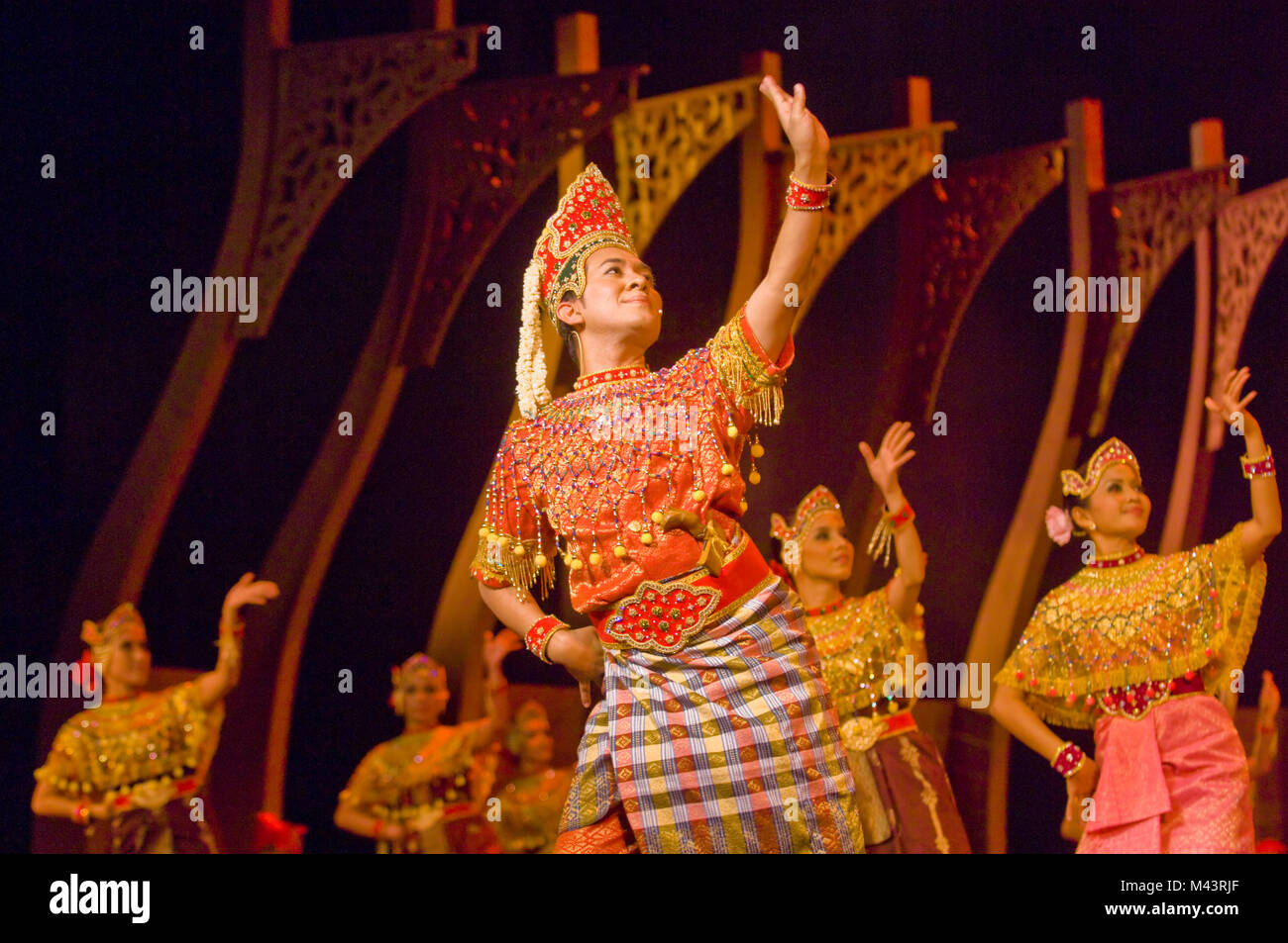 Mak yung est une forme traditionnelle de la danse-théâtre du nord de la Malaisie, Kelantan. Banque D'Images