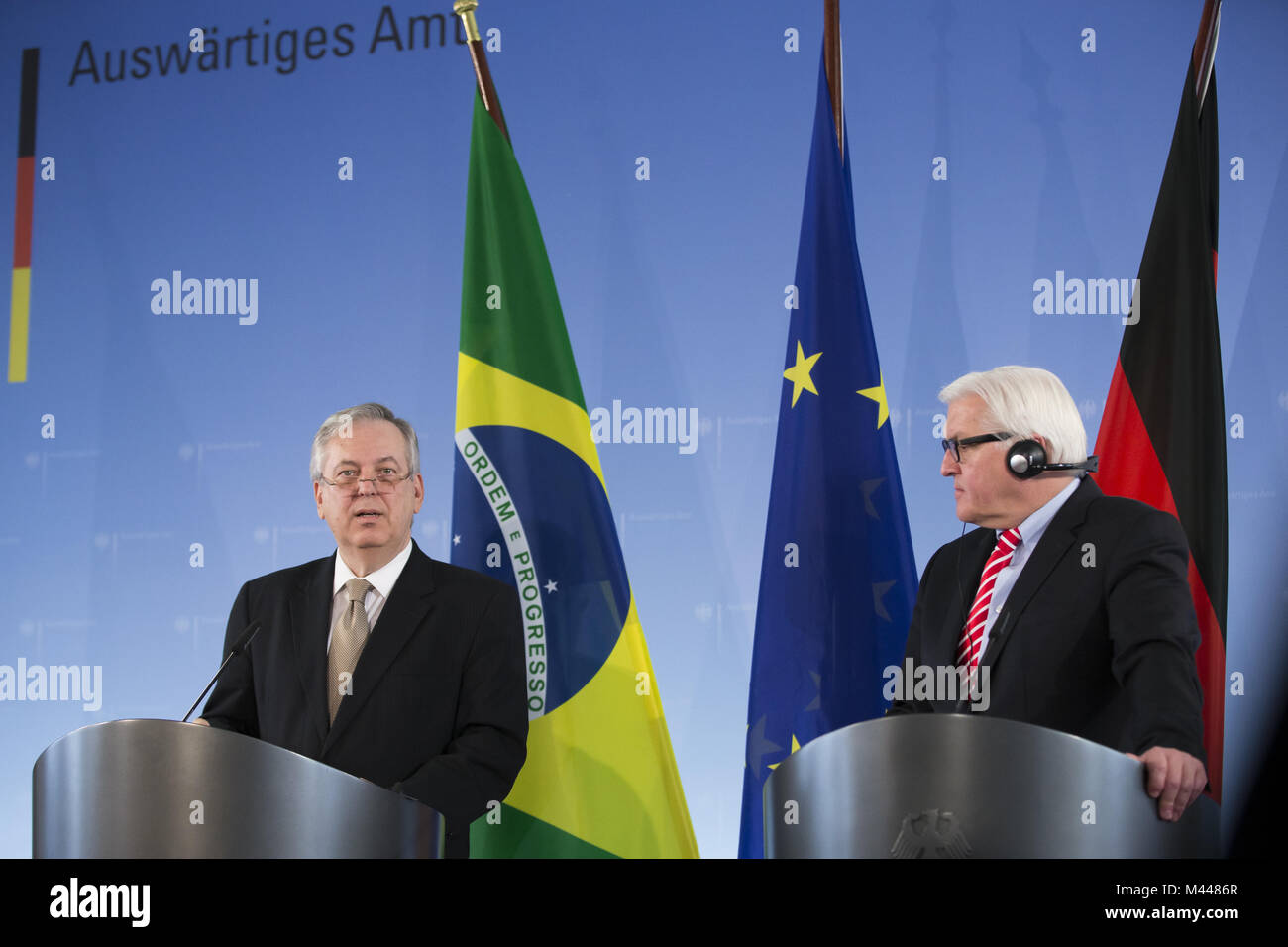 Steinmeier rencontre le ministre des Affaires étrangères brésilien, Luiz Alberto Figueiredo. Banque D'Images