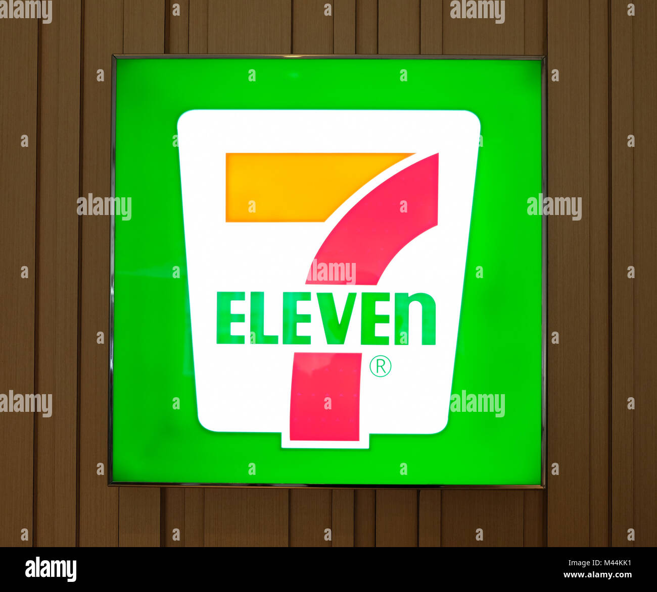 Hong Kong - Février 11, 2018 : 7-Eleven shop à Hong Kong. 7-Eleven ou 7-11 est une chaîne internationale de magasins de proximité et exploite principalement l'usi Banque D'Images