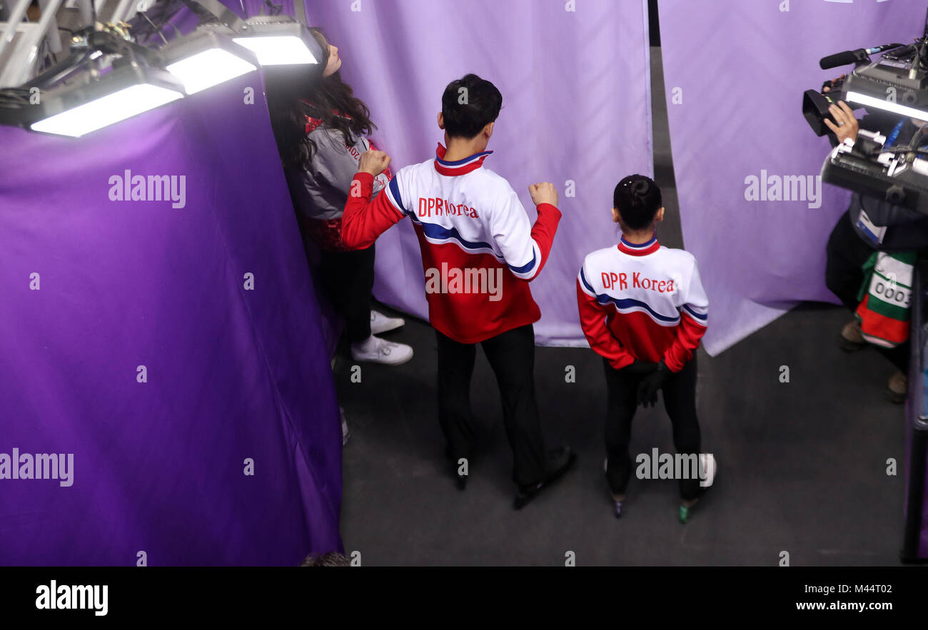 Tae Ok Ryom et Ju Sik Kim, de la Corée du Nord dans les Paires Figures patiner à l'Gangneung Ice Arena pendant cinq jours de la Jeux Olympiques d'hiver de 2018 à PyeongChang en Corée du Sud. Banque D'Images