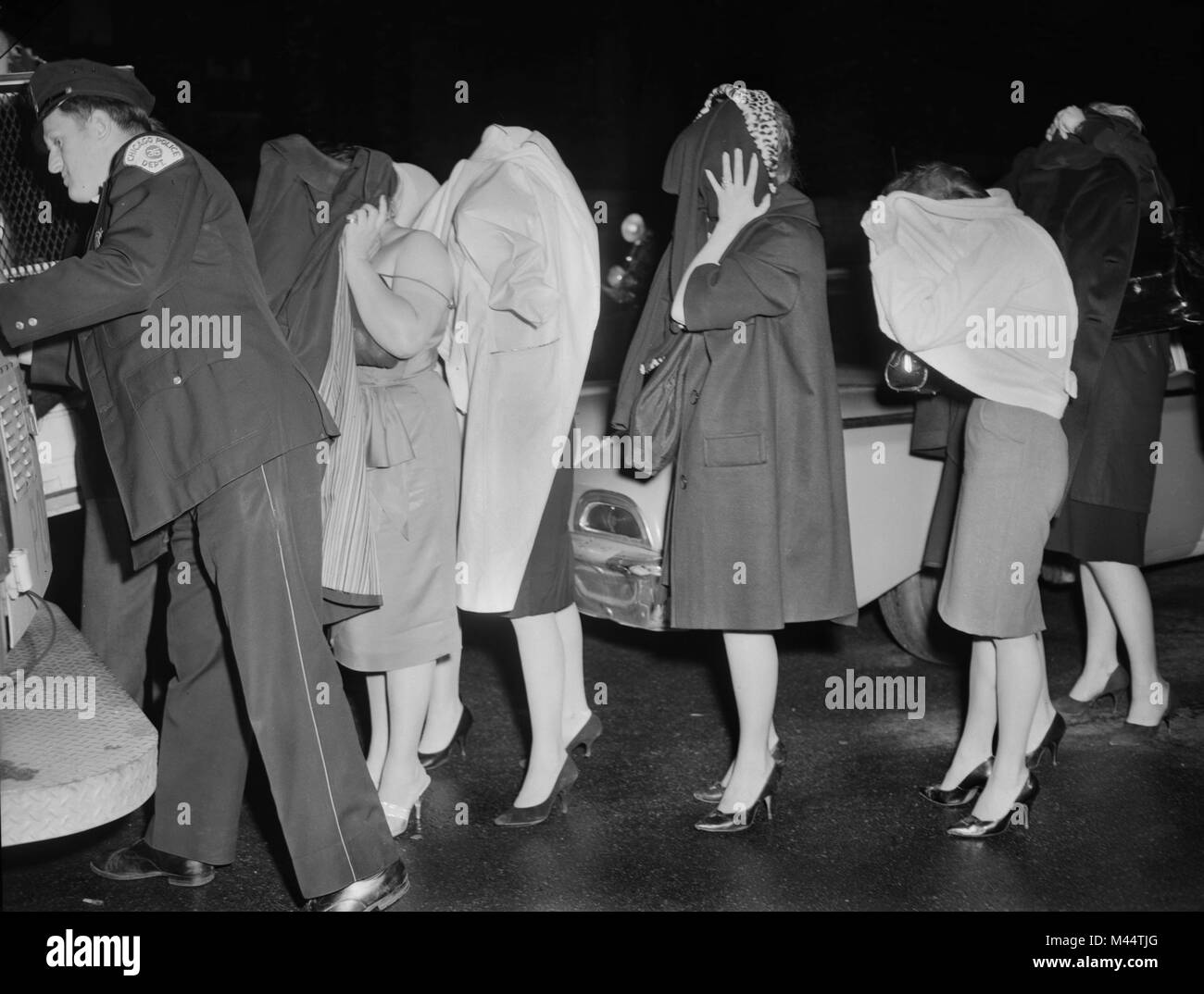 Round Up de prostituées à Chicago, ca. 1955. Banque D'Images