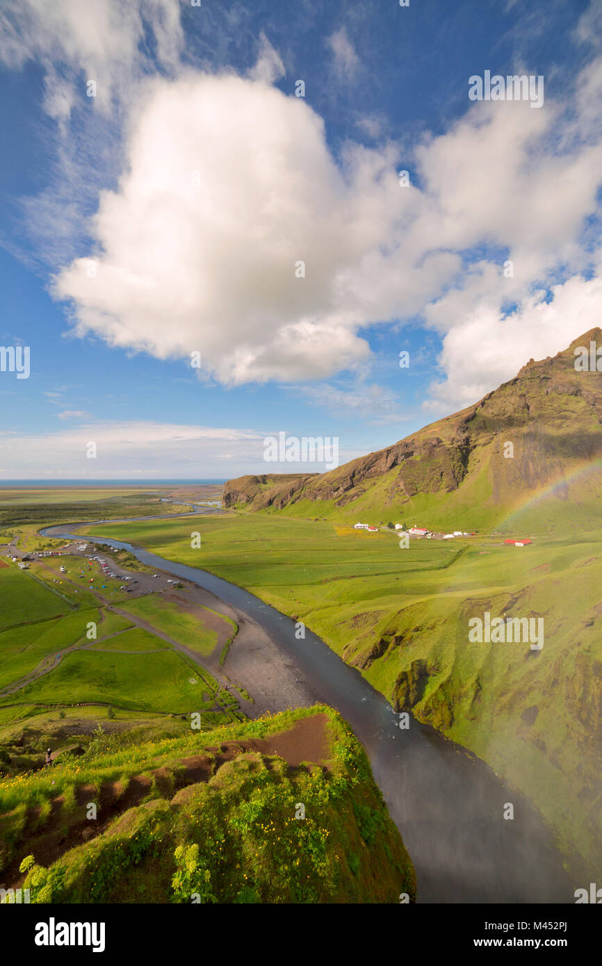 Vue depuis le haut de Skogafoss, Skogar, Sudurland, Islande Banque D'Images