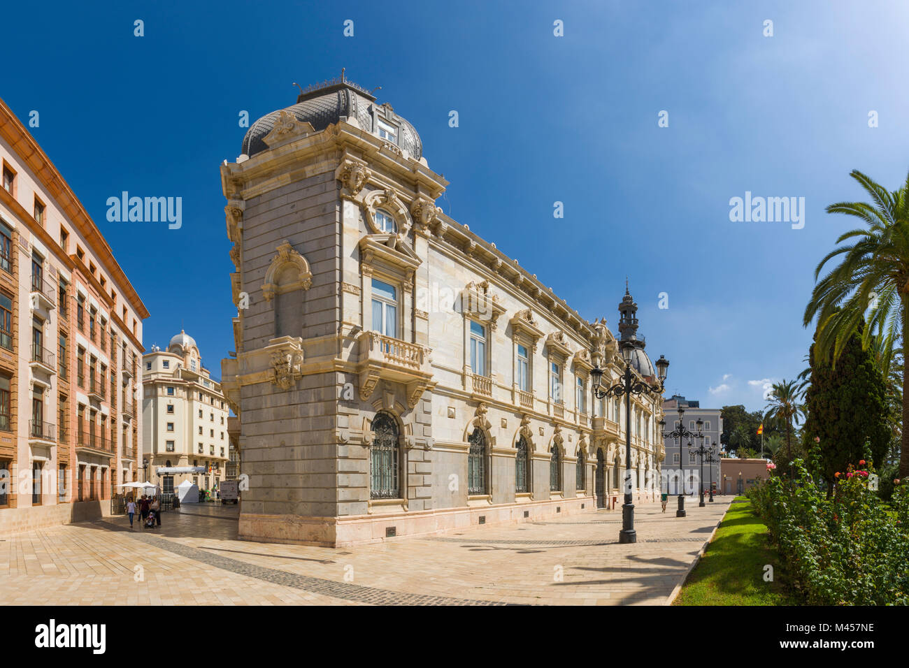 Le Palais, ou la mairie de Carthagène, à côté de Plaza Héroes de Cavite. Cartagena, Région de Murcie, Espagne. Banque D'Images